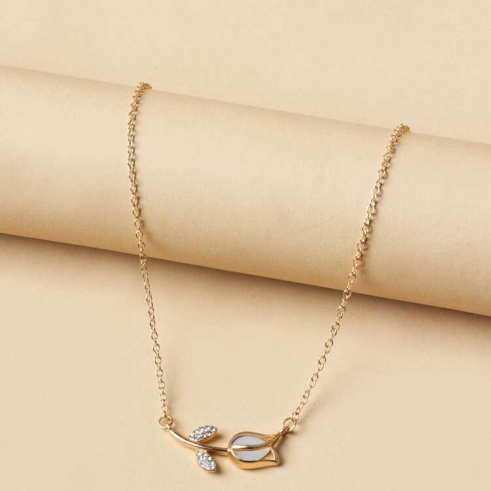 Rhinestone Tulip Flower Charm Necklace